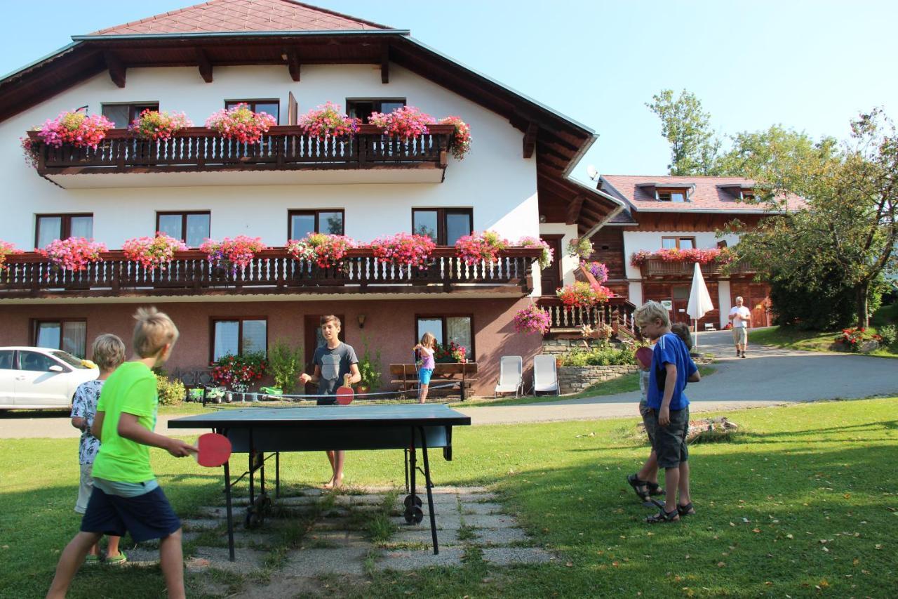 Naturpark Bauernhof Sperl Mariahof المظهر الخارجي الصورة